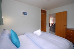 Second bedroom upstairs, queen size bed